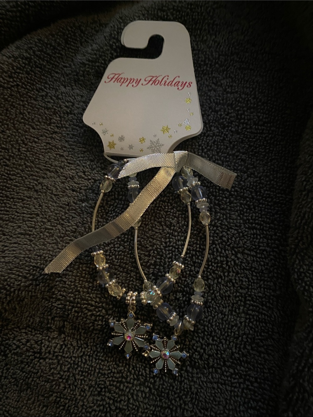 Holiday Bracelet set. Beautiful silver-tone with sparkly stones.